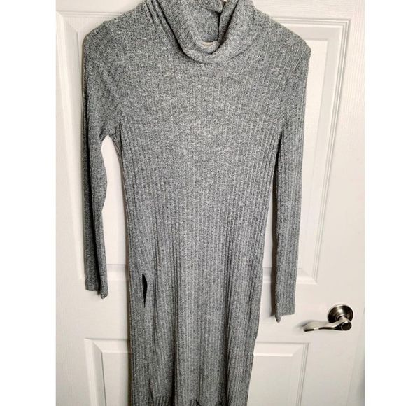 NWT The Frankie Crystal Collection Lets Cozy Up Together Sweater Dress - Picture 1 of 2